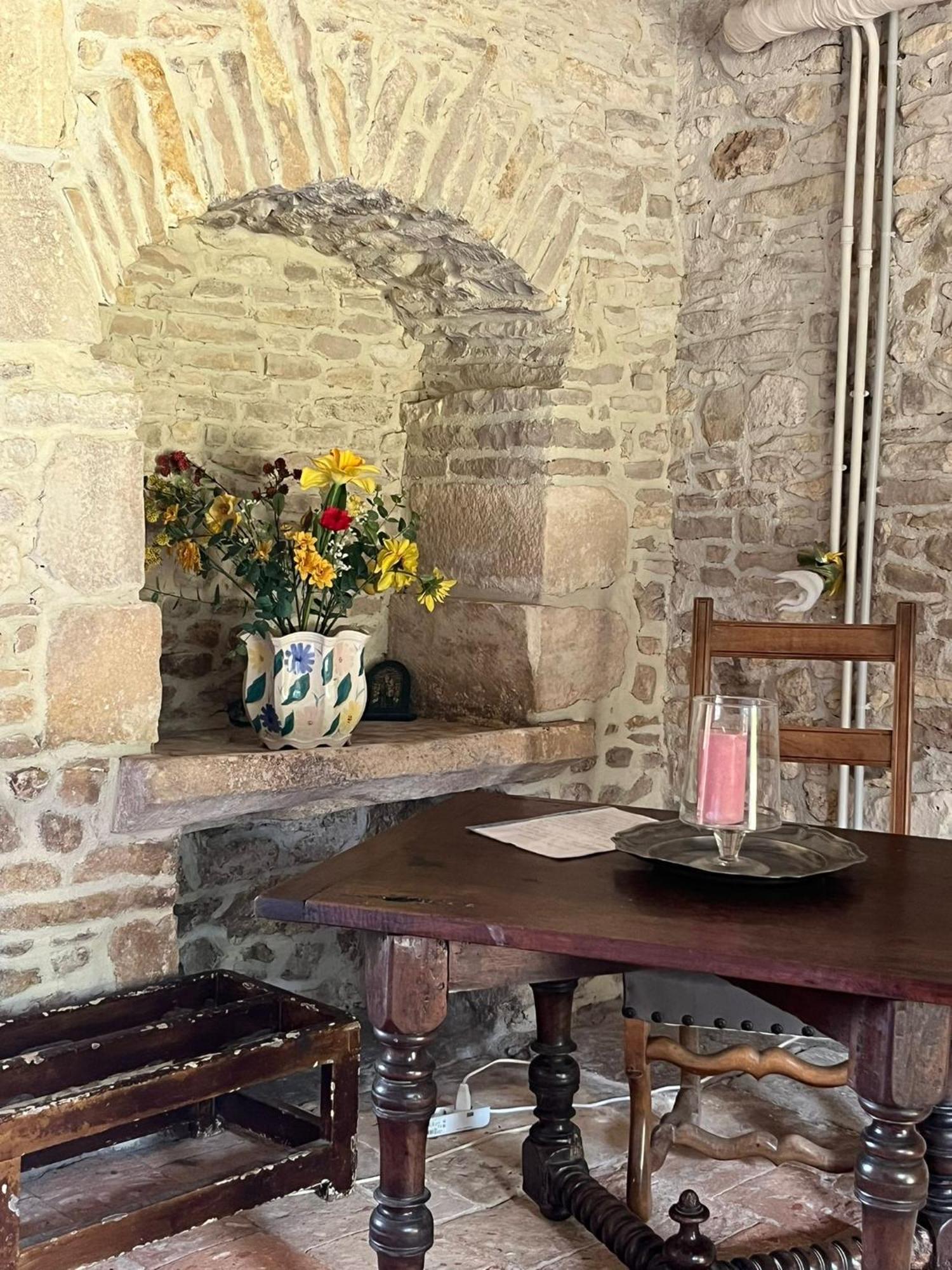Chambre Dans Tour Du 15Eme Siecle Mauvieres ภายนอก รูปภาพ